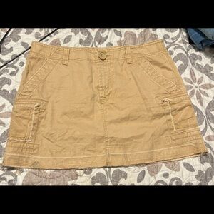 Old Navy Women's Tan Skirt
